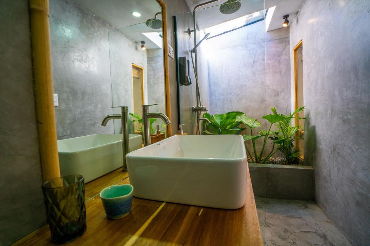 Palayan Villa - El Nido - Private Pool And 2 Buggy Cars Free เอลนิโด ภายนอก รูปภาพ